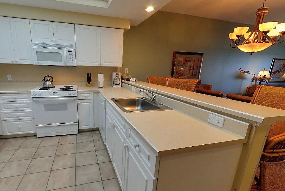 **  Getaways At Destin Holiday Beach Resort 美国