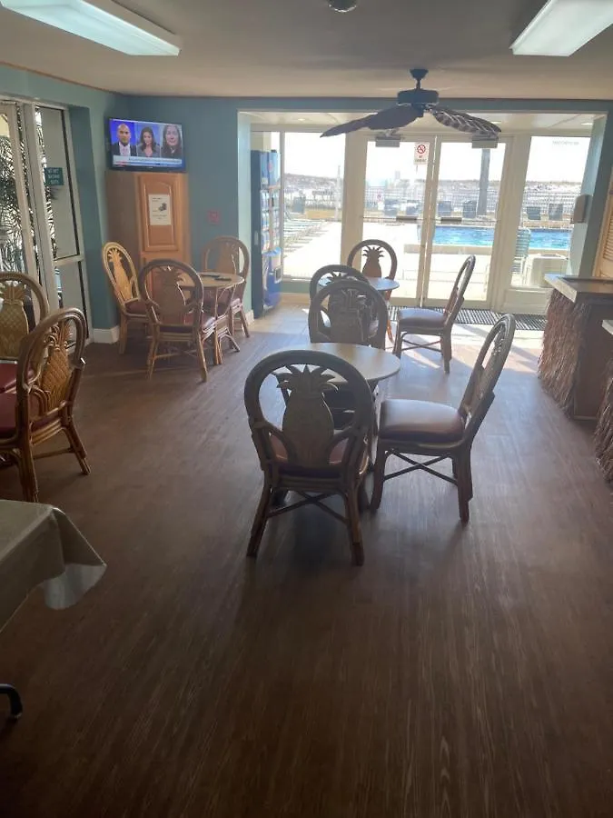 Getaways At Destin Holiday Beach Resort 2*,  ארצות הברית